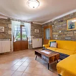 Milena Villa Kršan